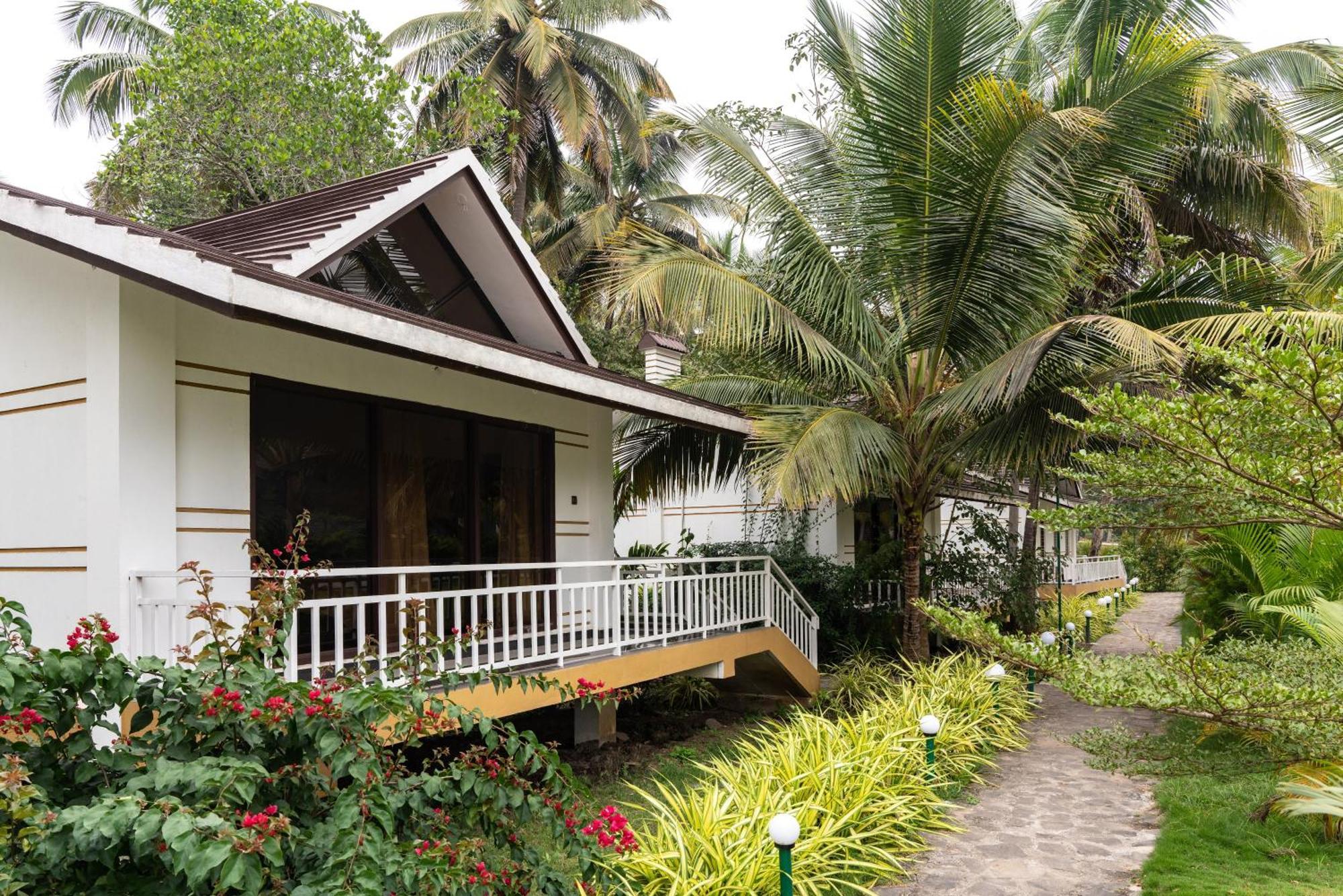 Mastiff Select Terrain Dandeli Hotel Exterior photo